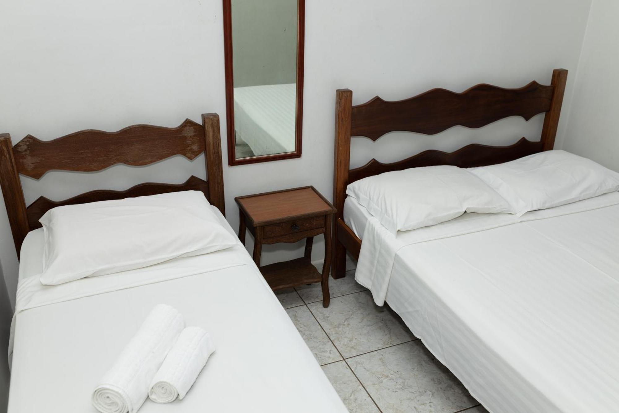 Hotel Carlton Express Imbiara Araxá Zewnętrze zdjęcie
