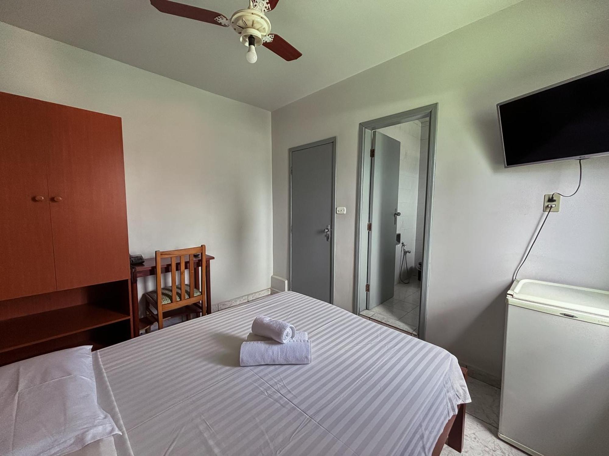 Hotel Carlton Express Imbiara Araxá Zewnętrze zdjęcie